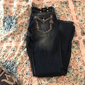 Buckle Jeans
